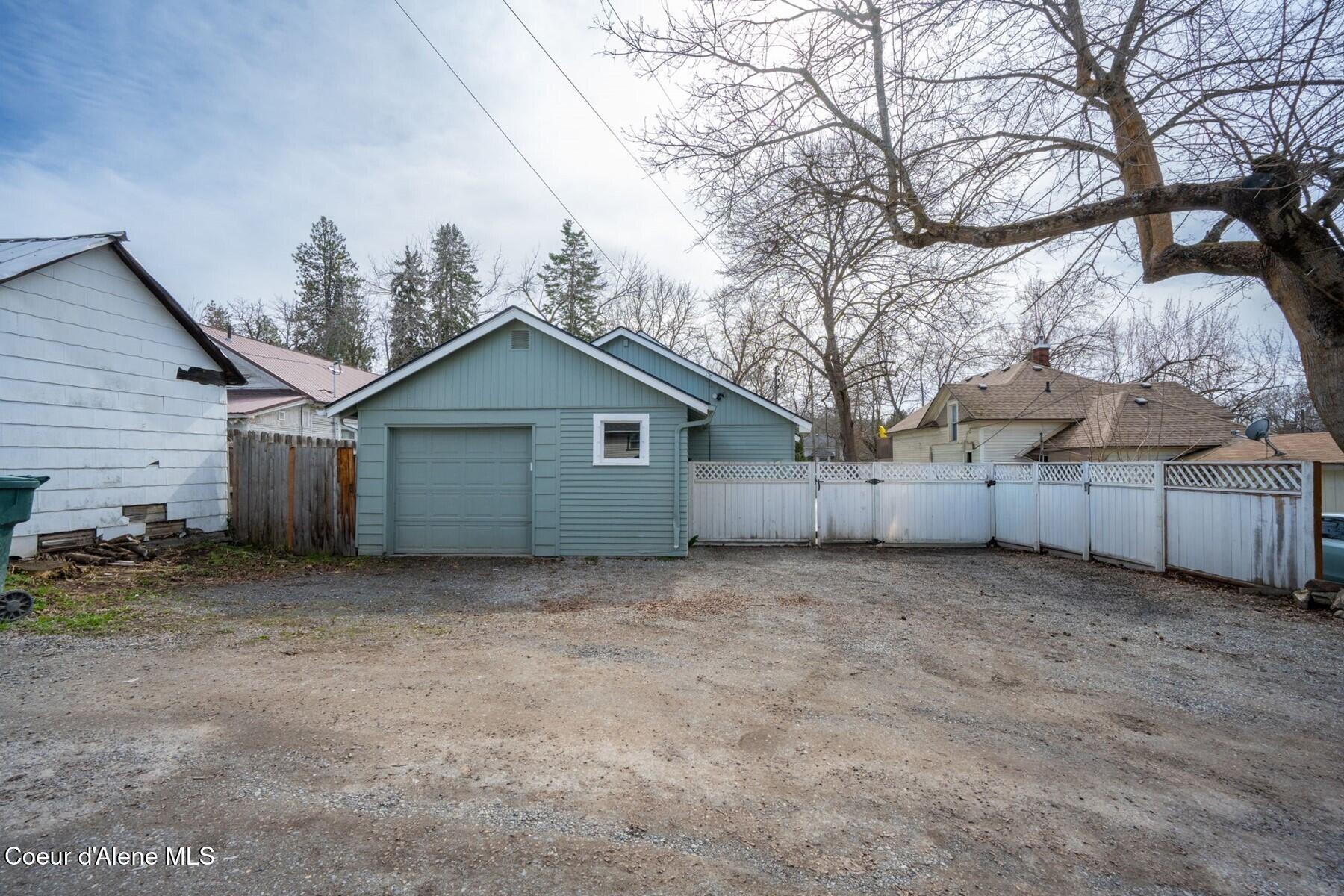 811 E Wallace AVE, Coeur d'Alene