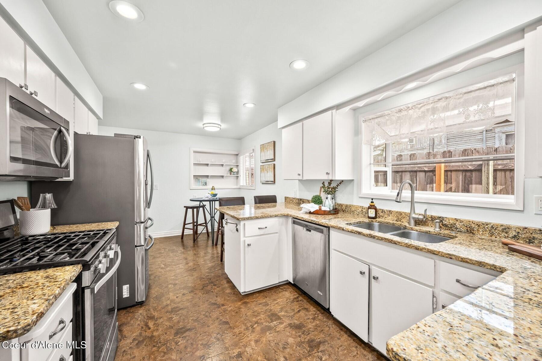 811 E Wallace AVE, Coeur d'Alene