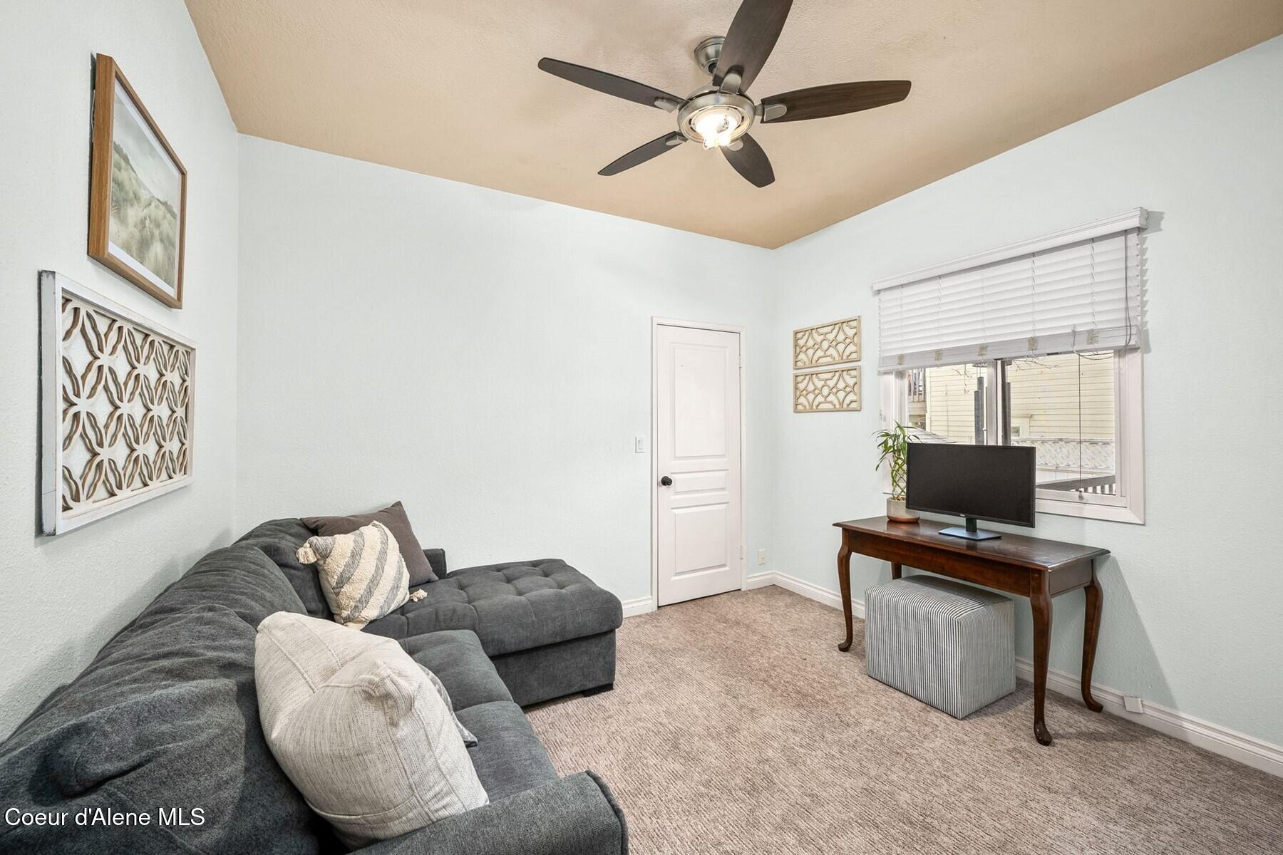 811 E Wallace AVE, Coeur d'Alene