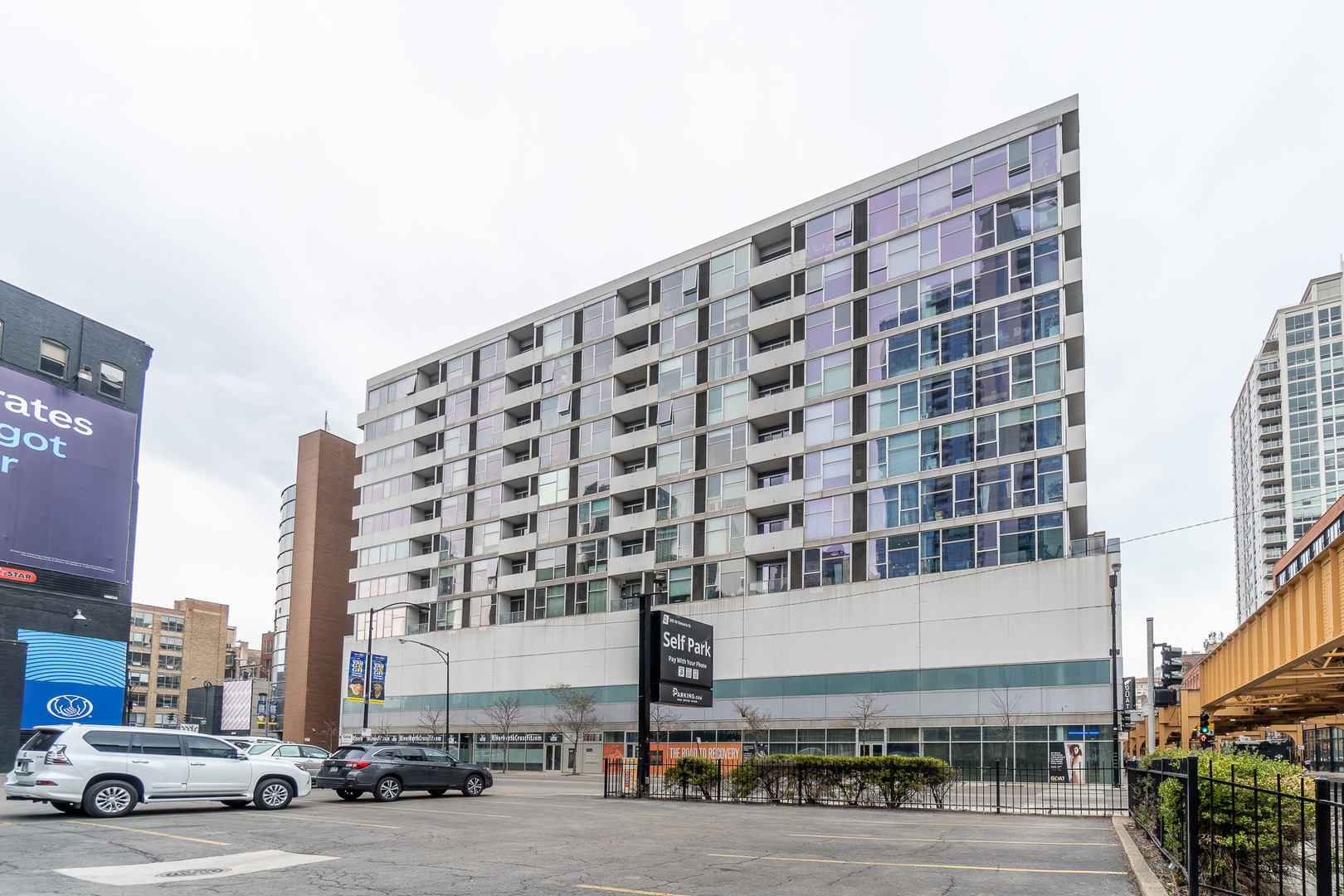 630 N FRANKLIN Street Unit: 502