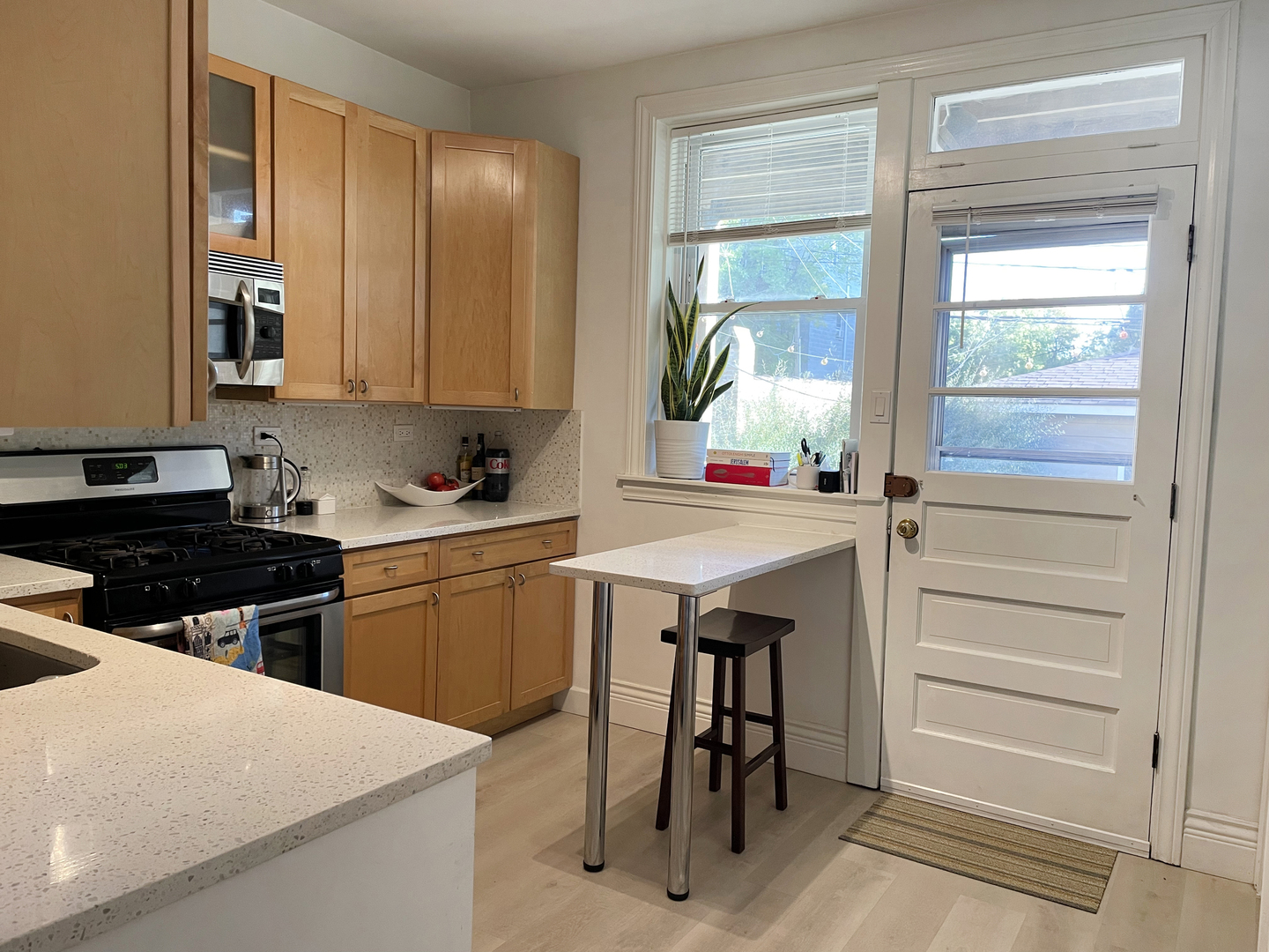2723 W Agatite Avenue Unit: 1