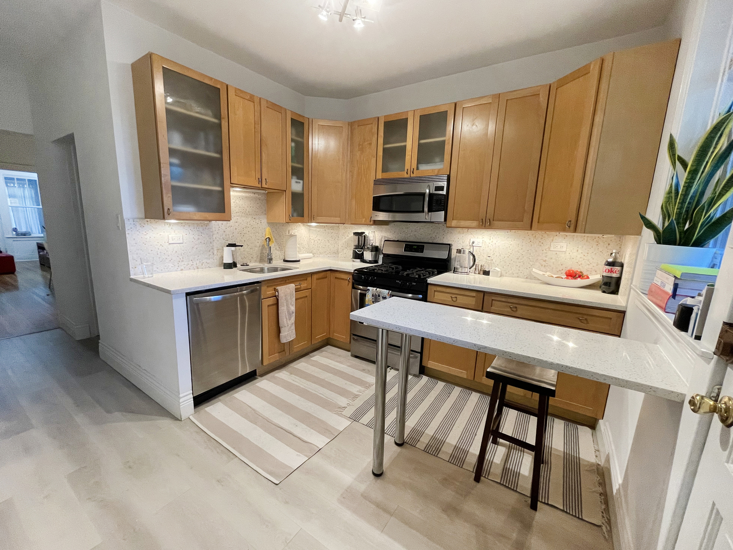 2723 W Agatite Avenue Unit: 1