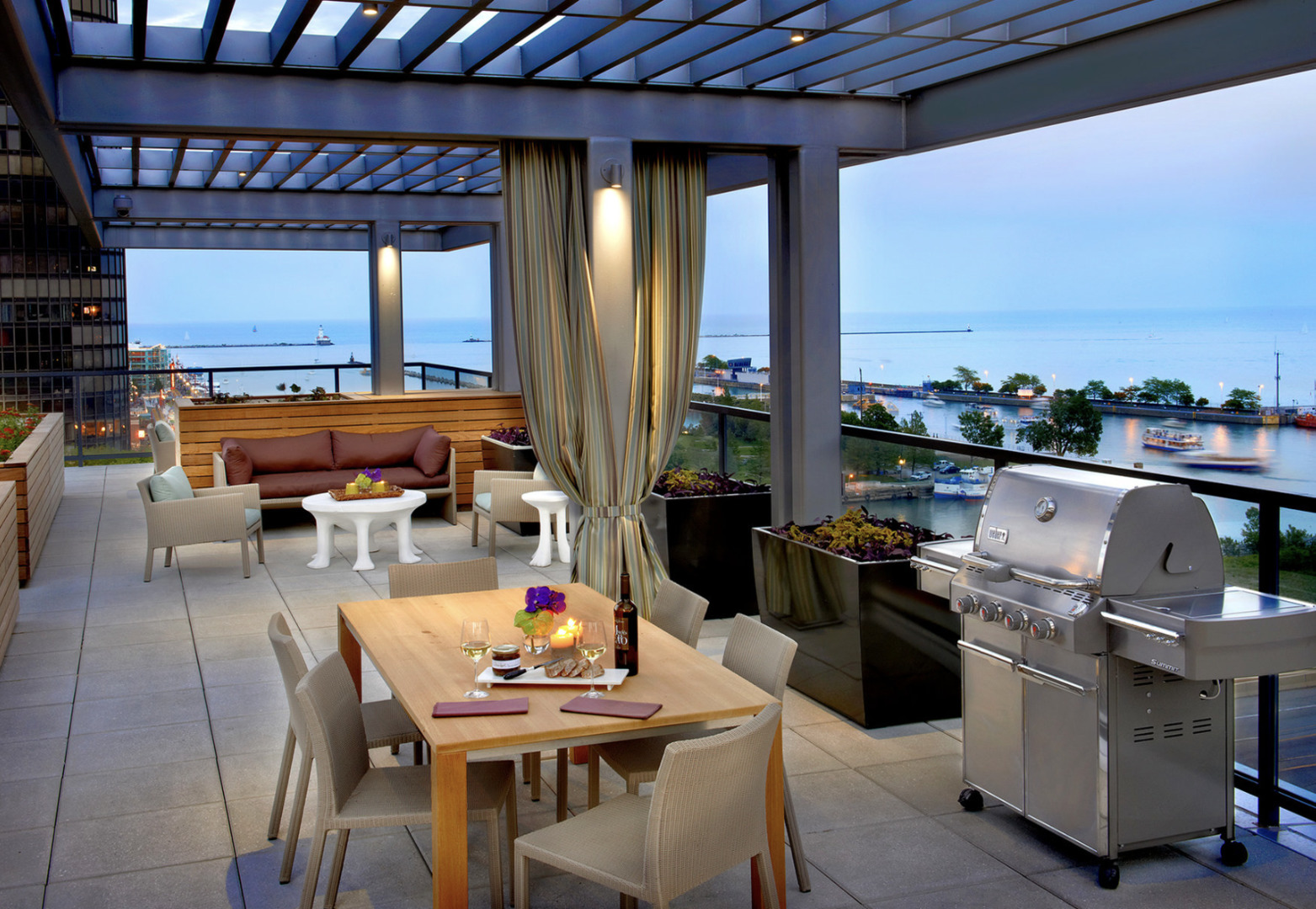 500 N Lake Shore Drive Unit: 3202