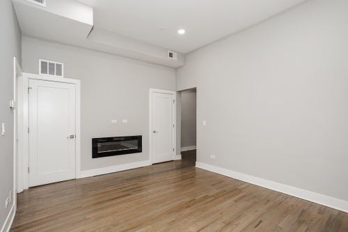 801 N Wabash Avenue Unit: 801-2N