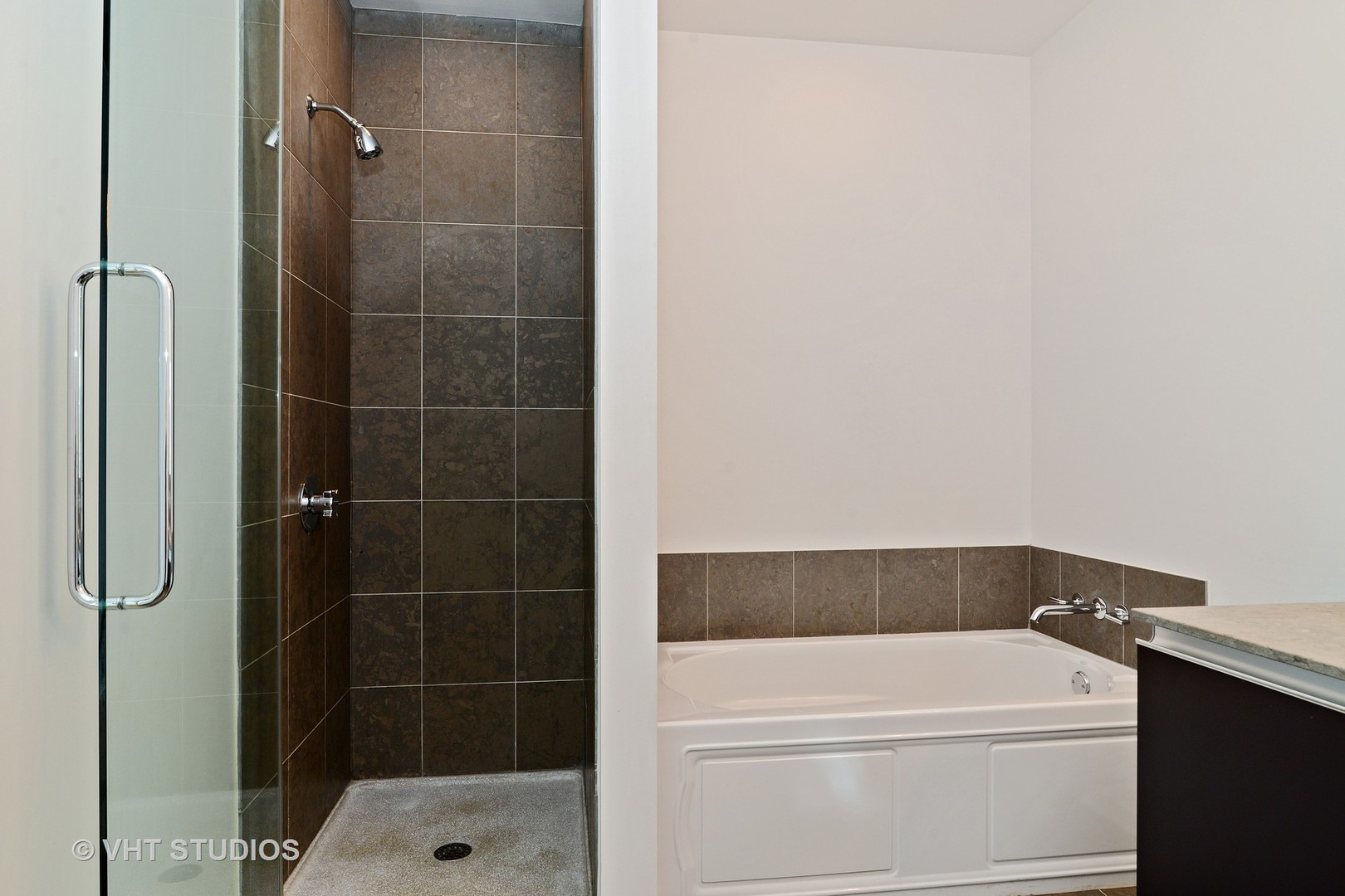 600 N Fairbanks Court Unit: 3201