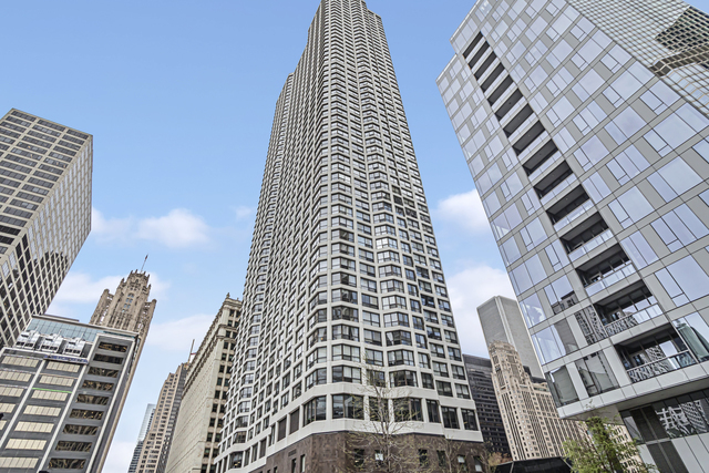 405 N Wabash Avenue Unit: 814