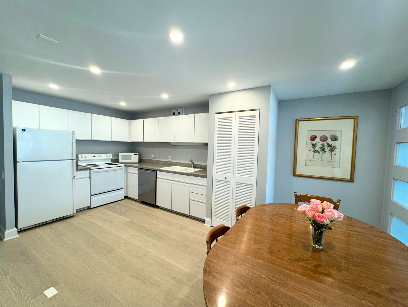 405 N Wabash Avenue Unit: 814