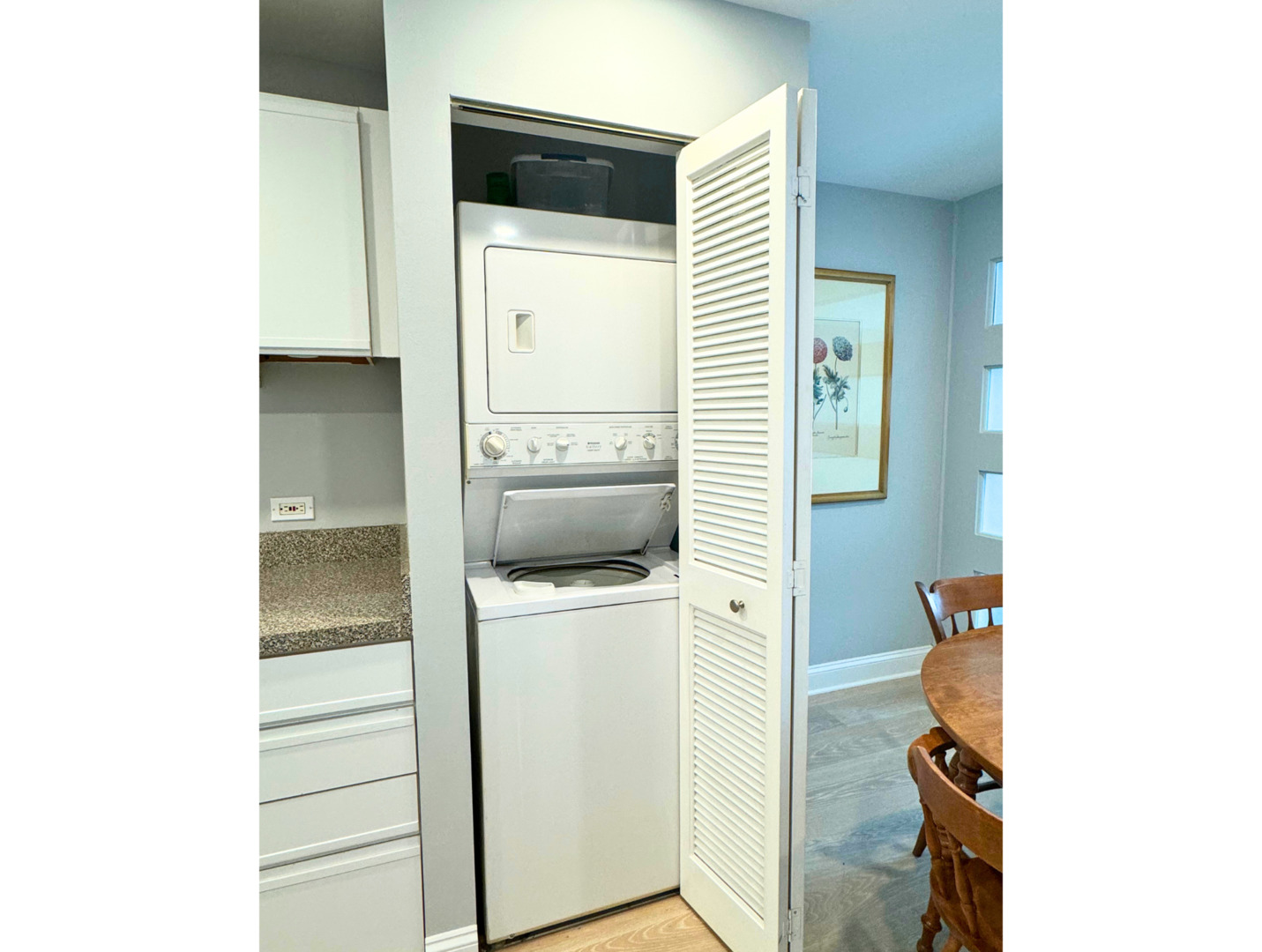 405 N Wabash Avenue Unit: 814