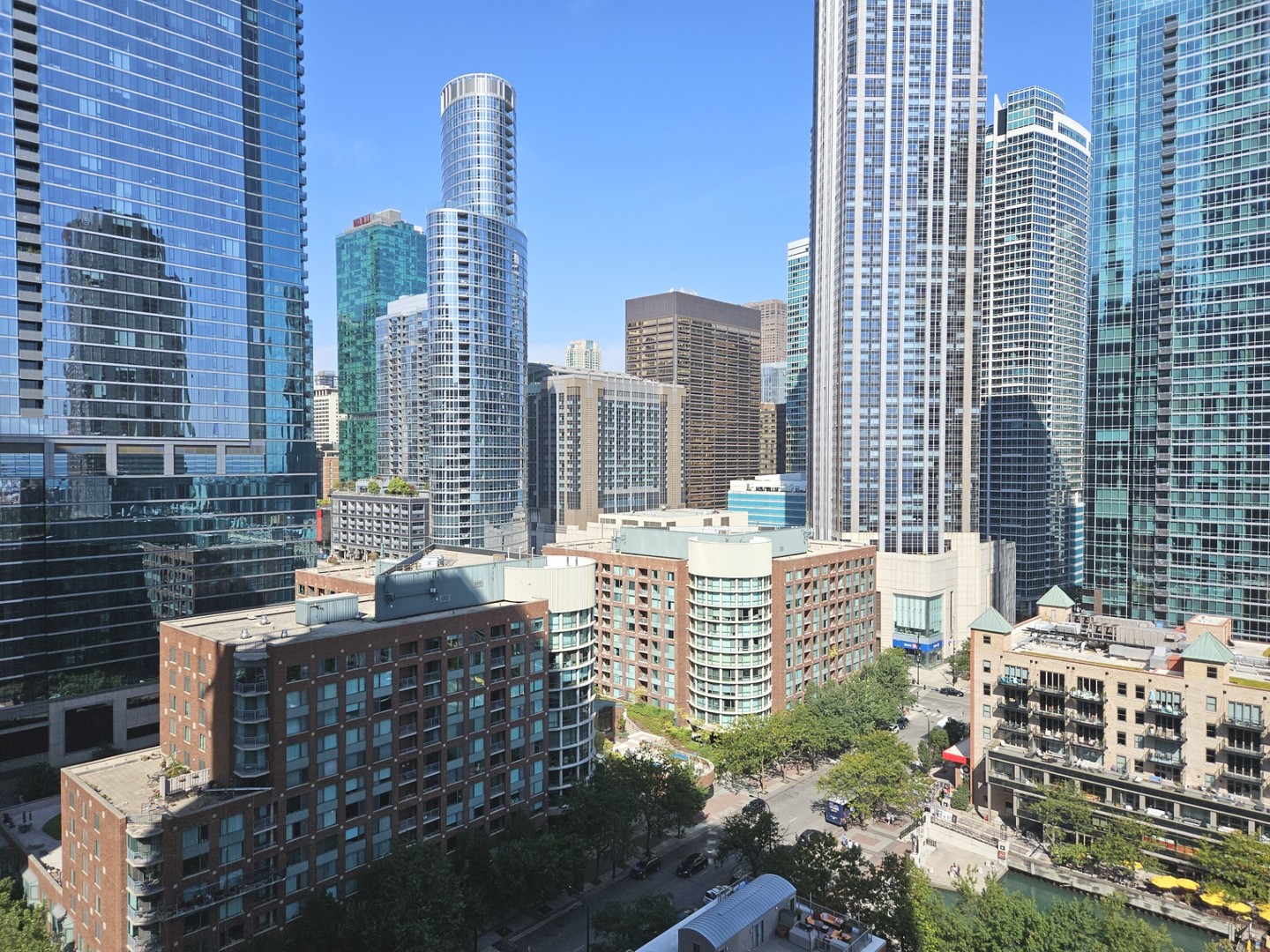 415 E North Water Street Unit: 1701