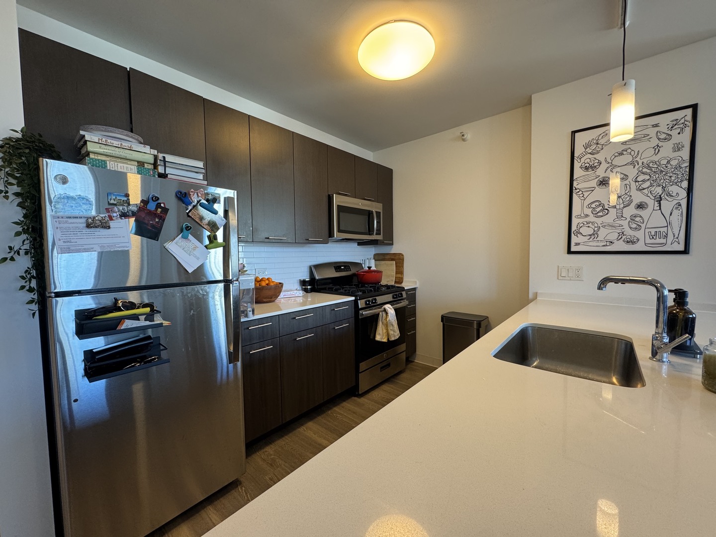 637 N Wells Street Unit: 3011