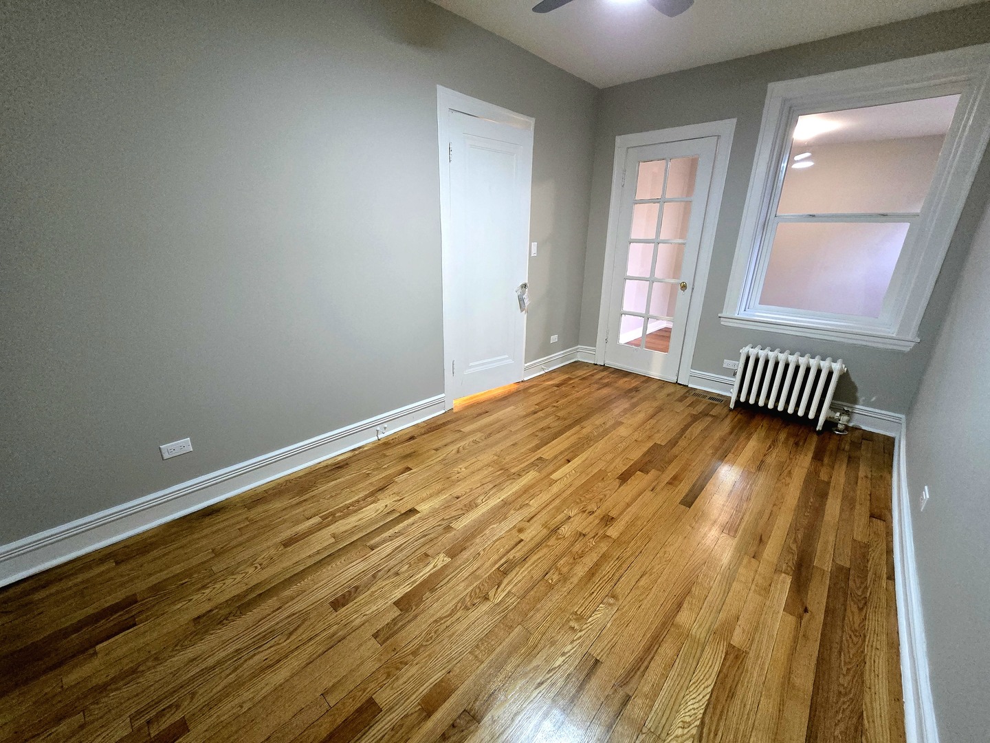4326 N Lincoln Avenue Unit: 1