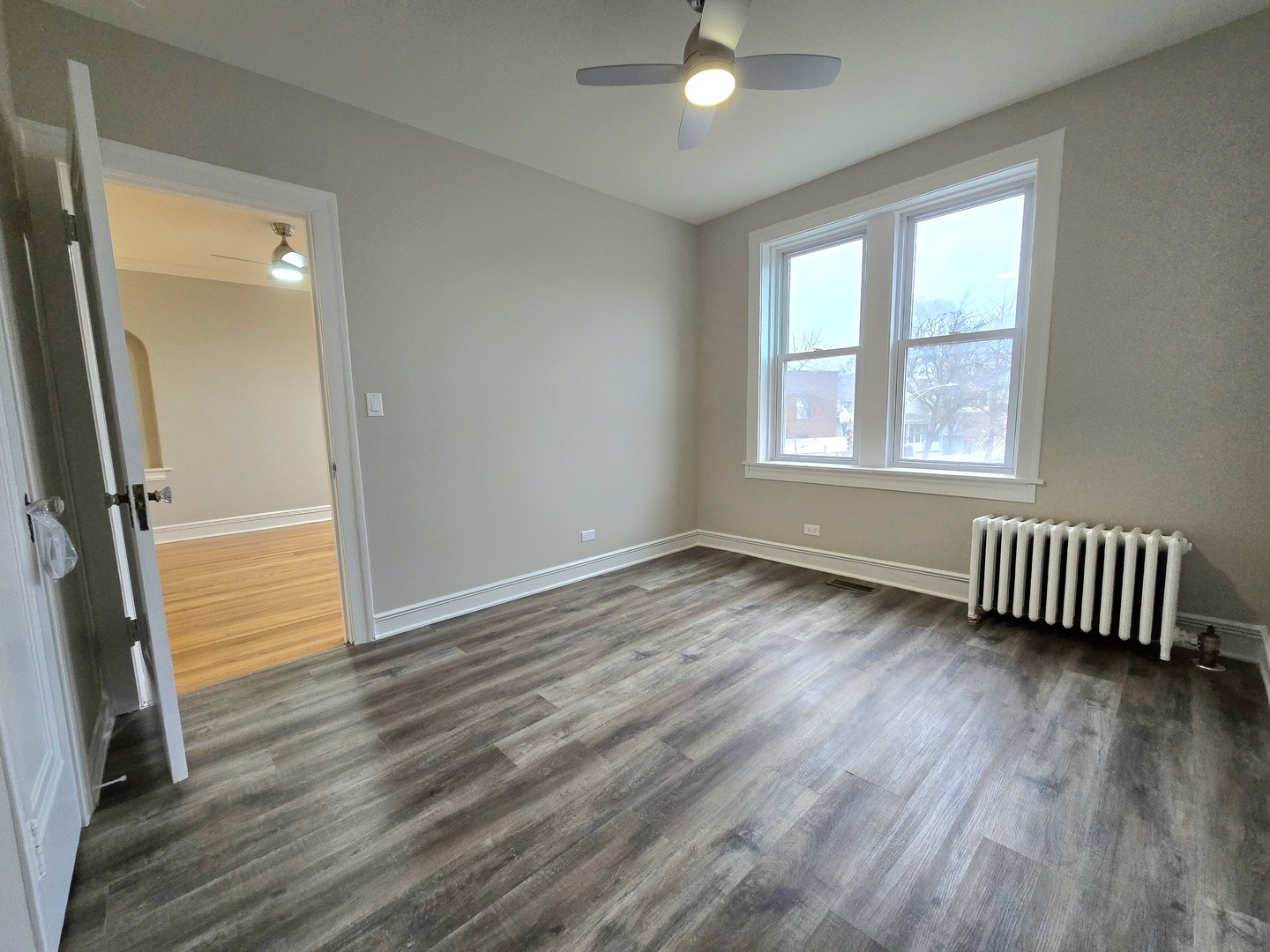 4326 N Lincoln Avenue Unit: 1