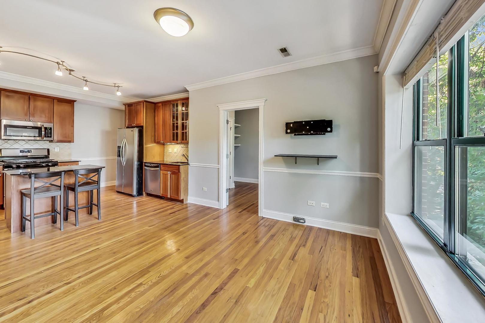 625 W Arlington Place Unit: 2N