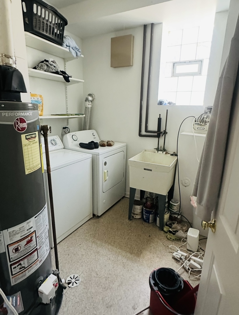 3122 N Seminary Avenue Unit: 1S