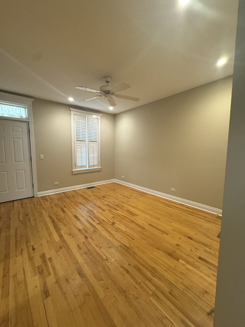 4207 N Elston Avenue Unit: 1F