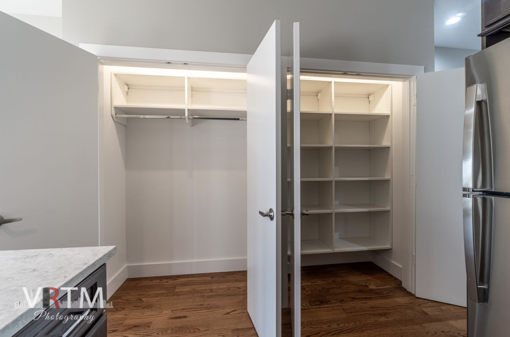 4211 N Elston Avenue Unit: 2B