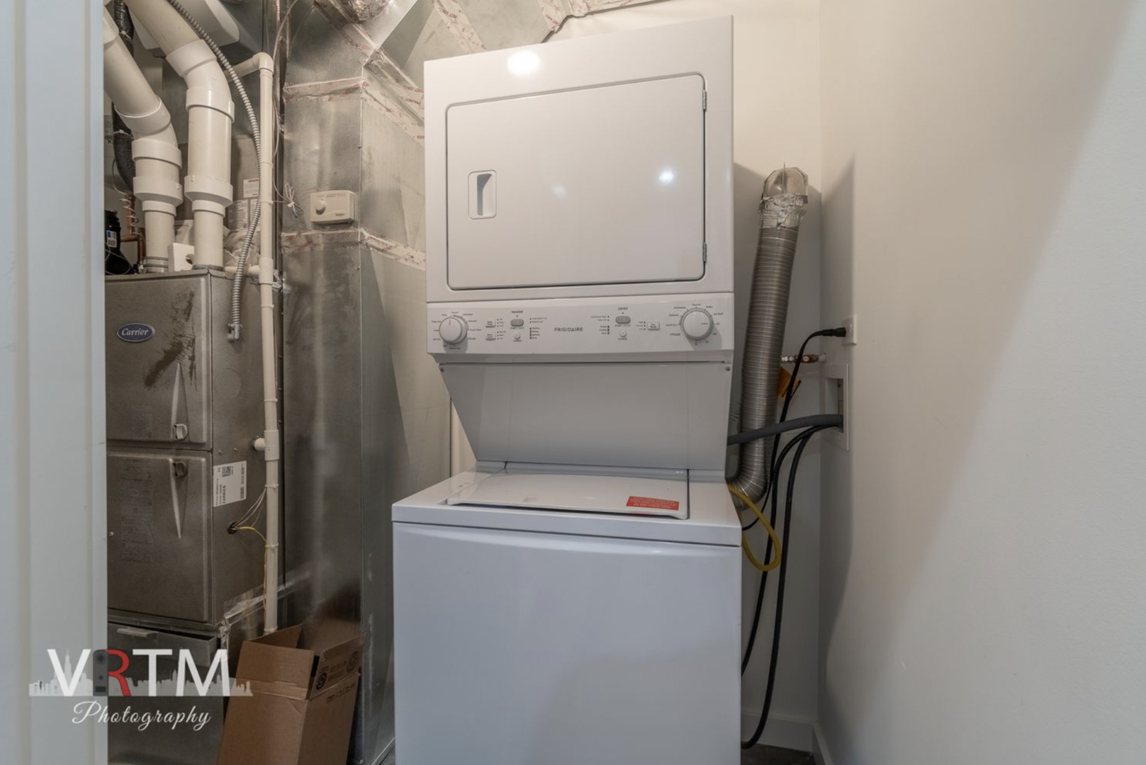 4211 N Elston Avenue Unit: 2B