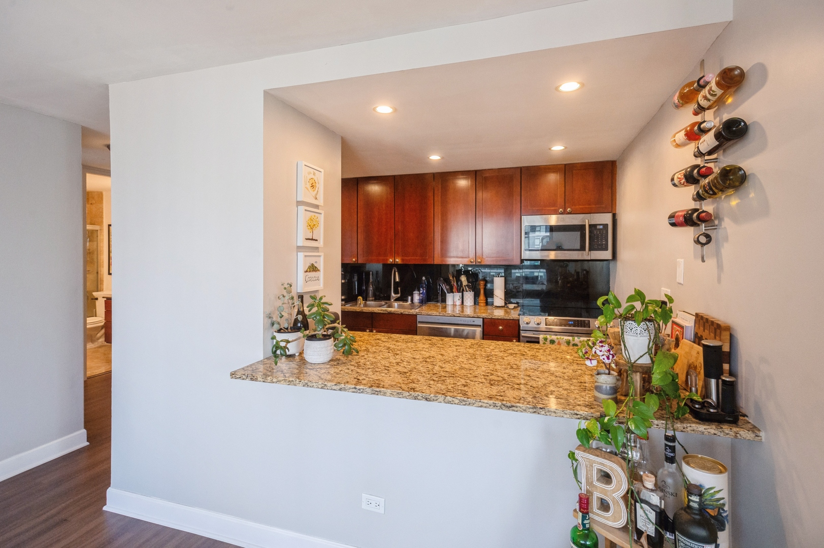 30 E Huron Street Unit: 2104