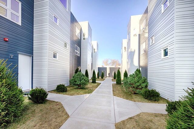 3634 W George Street Unit: C