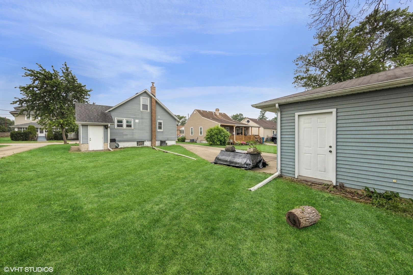 527 W Green Street
