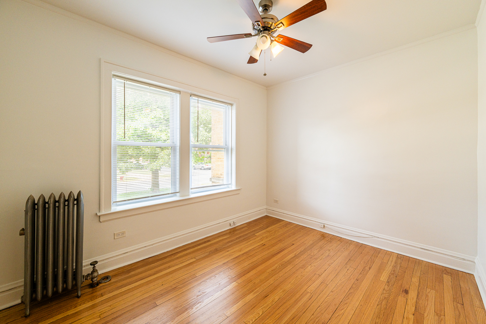 4424 N Lavergne Avenue Unit: 1