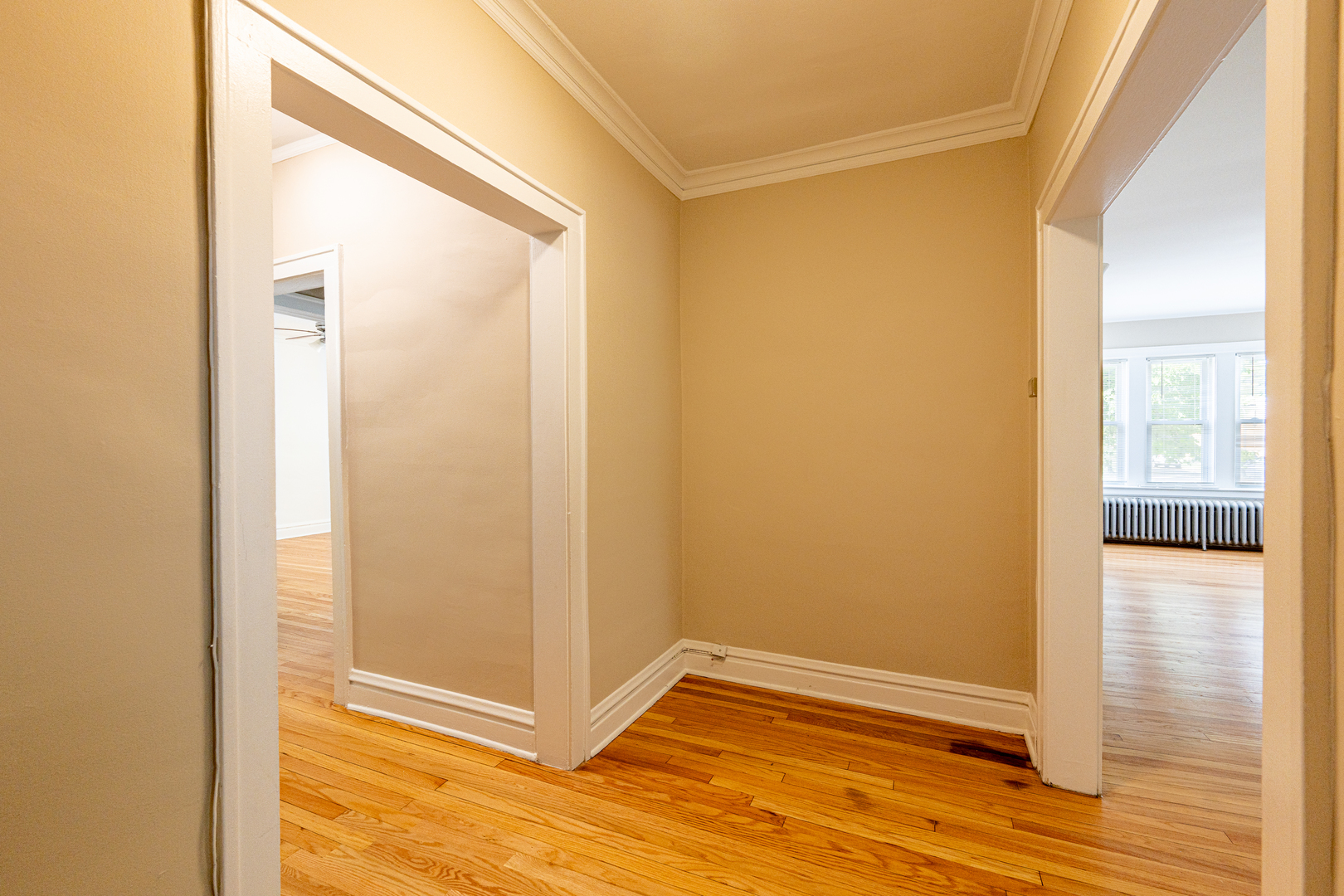 4424 N Lavergne Avenue Unit: 1