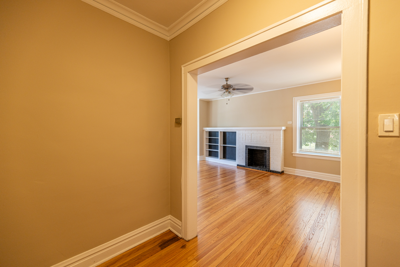 4424 N Lavergne Avenue Unit: 1