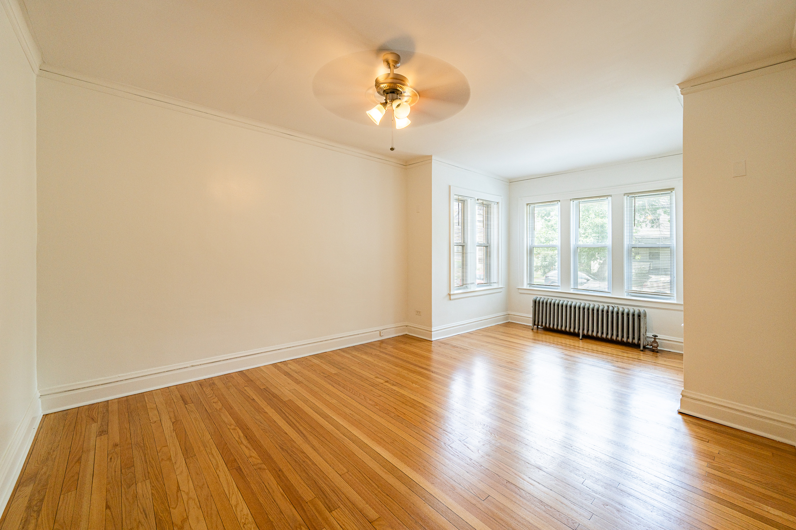 4424 N Lavergne Avenue Unit: 1