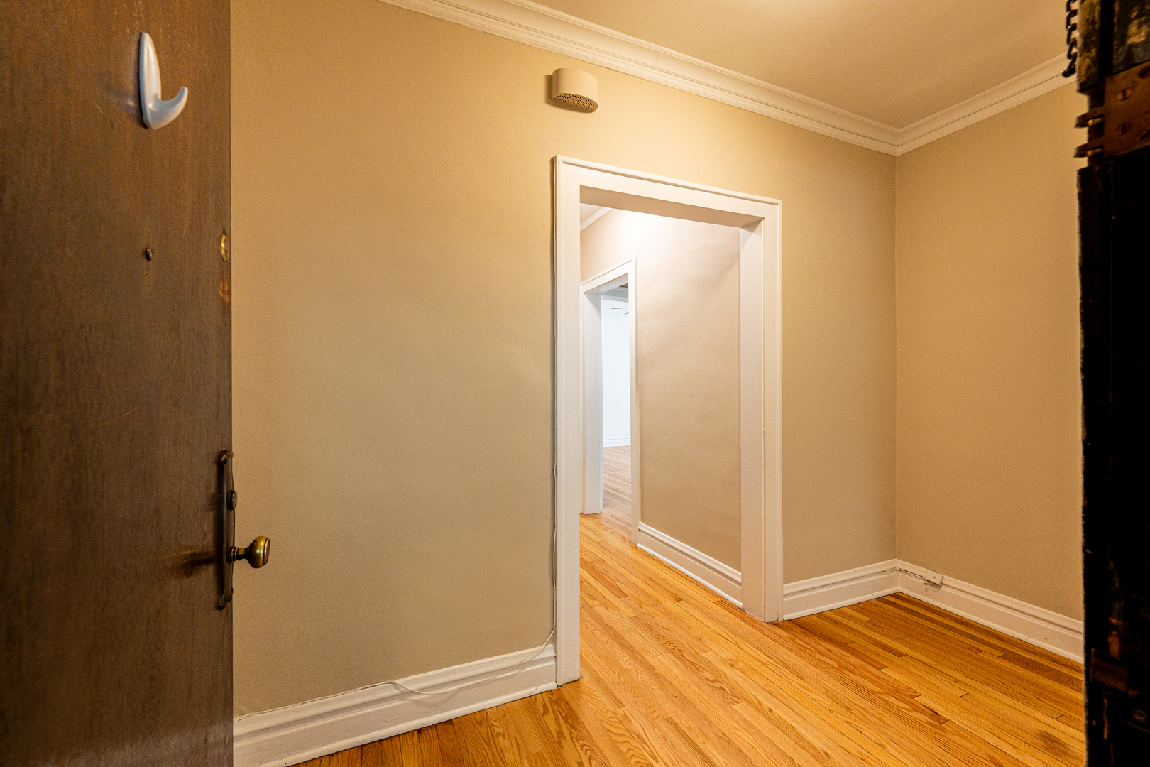 4424 N Lavergne Avenue Unit: 1