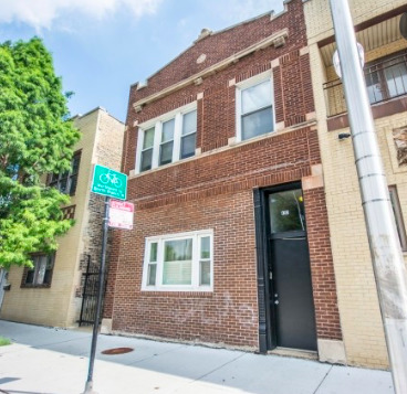 4207 N Elston Avenue Unit: COACH-HOUSE