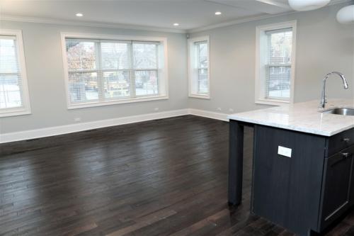 2305 W Waveland Avenue Unit: 1E