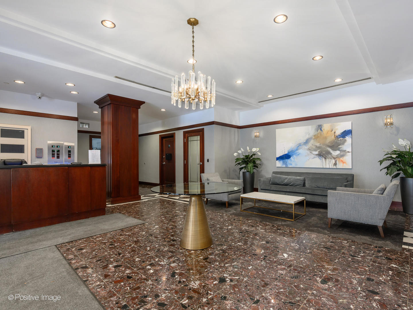 21 W Chestnut Street Unit: 1202