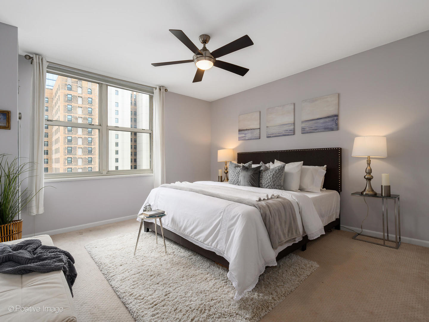 21 W Chestnut Street Unit: 1202