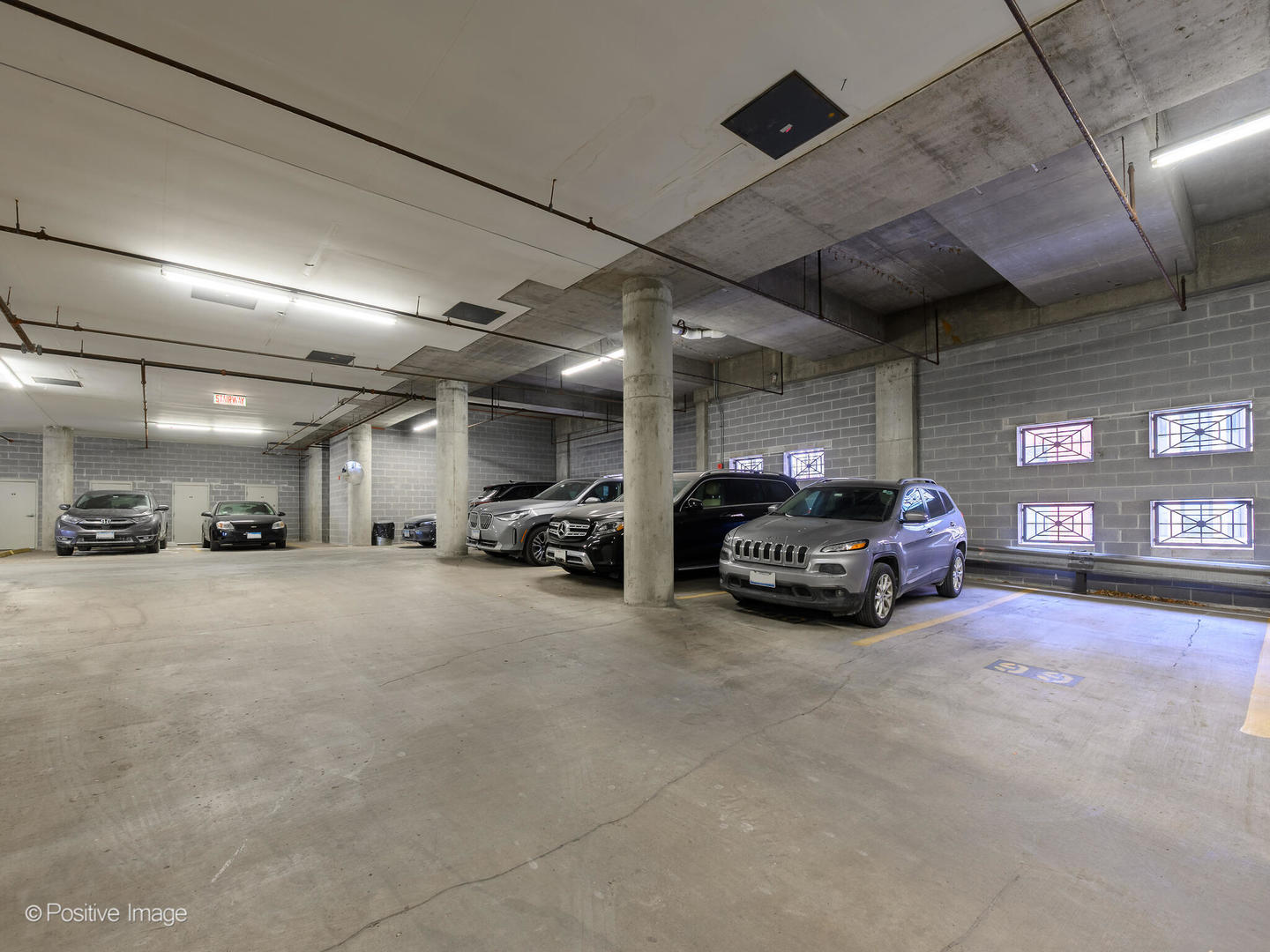 21 W Chestnut Street Unit: 1202