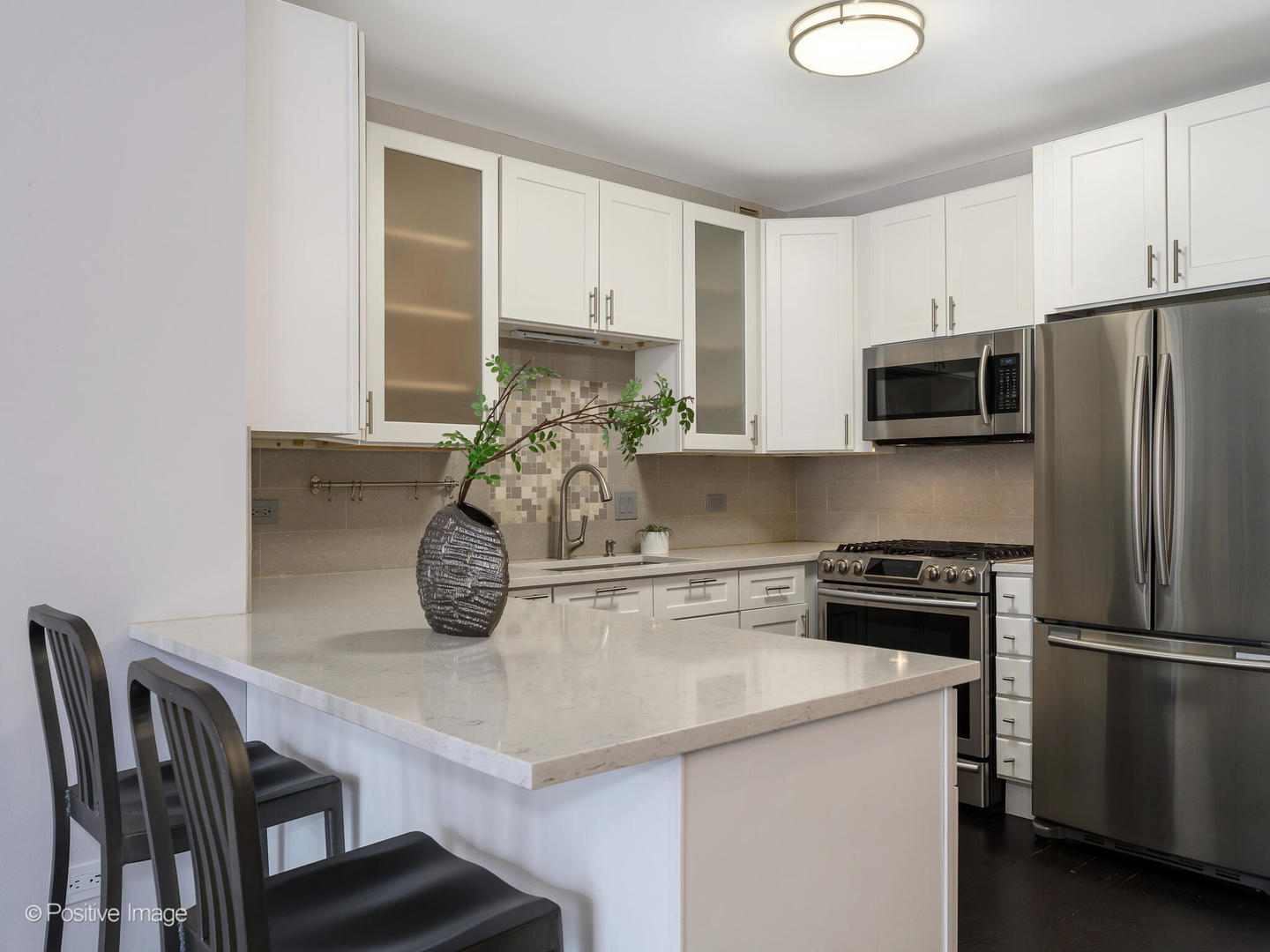 21 W Chestnut Street Unit: 1202