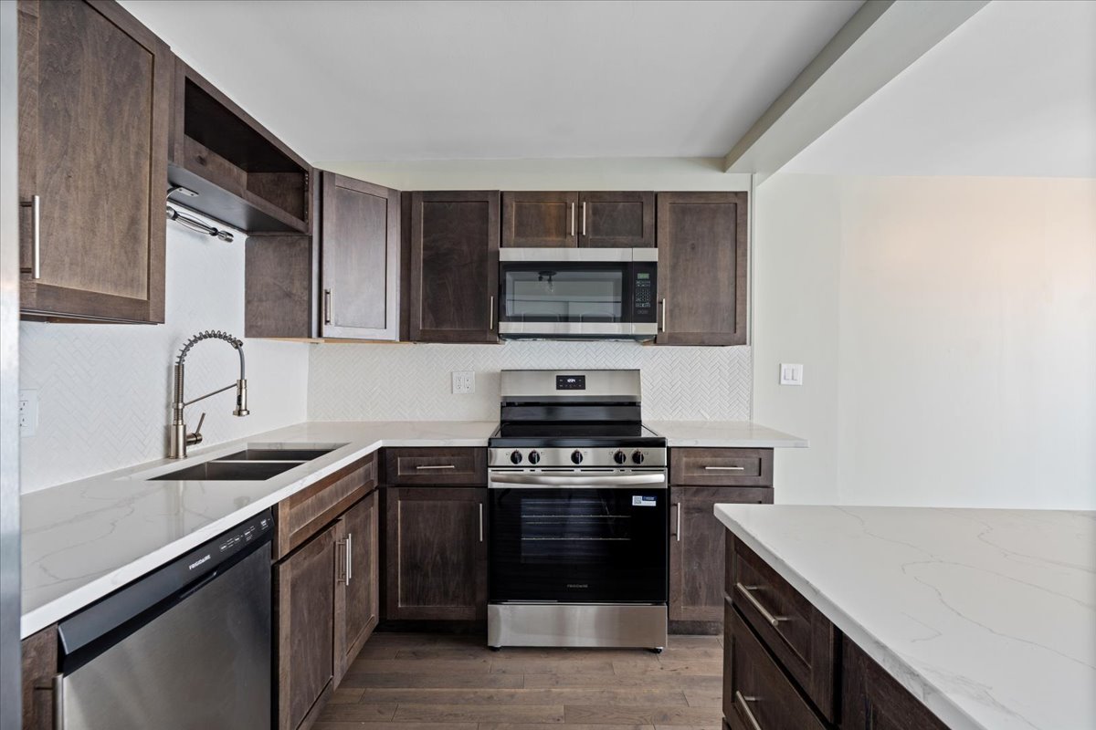 5455 N Sheridan Road Unit: 3406