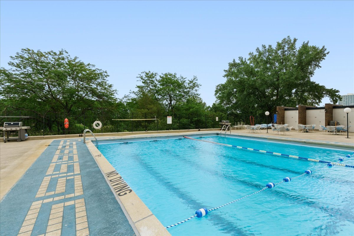 5455 N Sheridan Road Unit: 3406