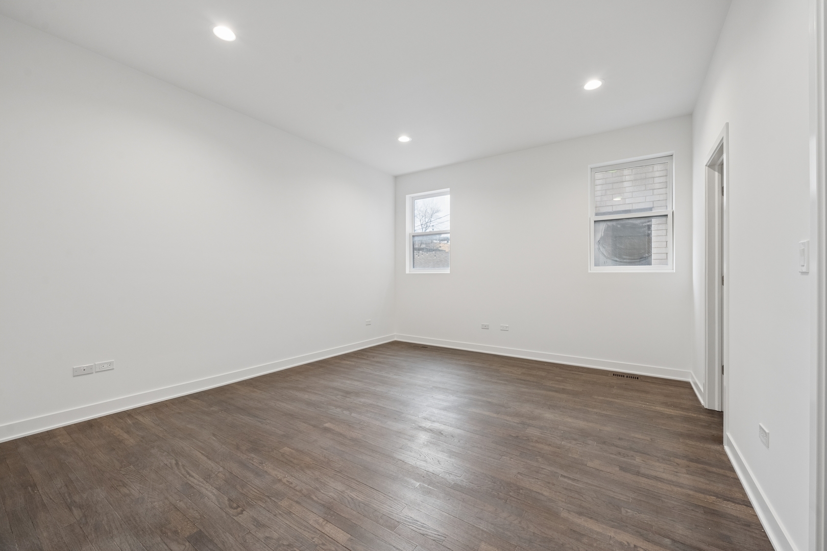 1952 W Ohio Street Unit: 1E