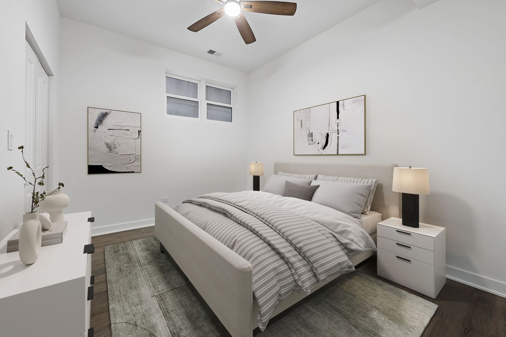 1952 W Ohio Street Unit: 1E