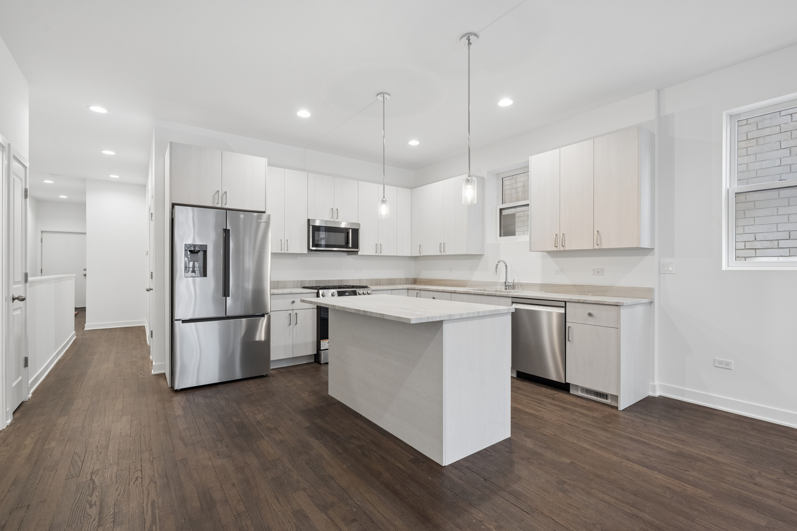 1952 W Ohio Street Unit: 1E