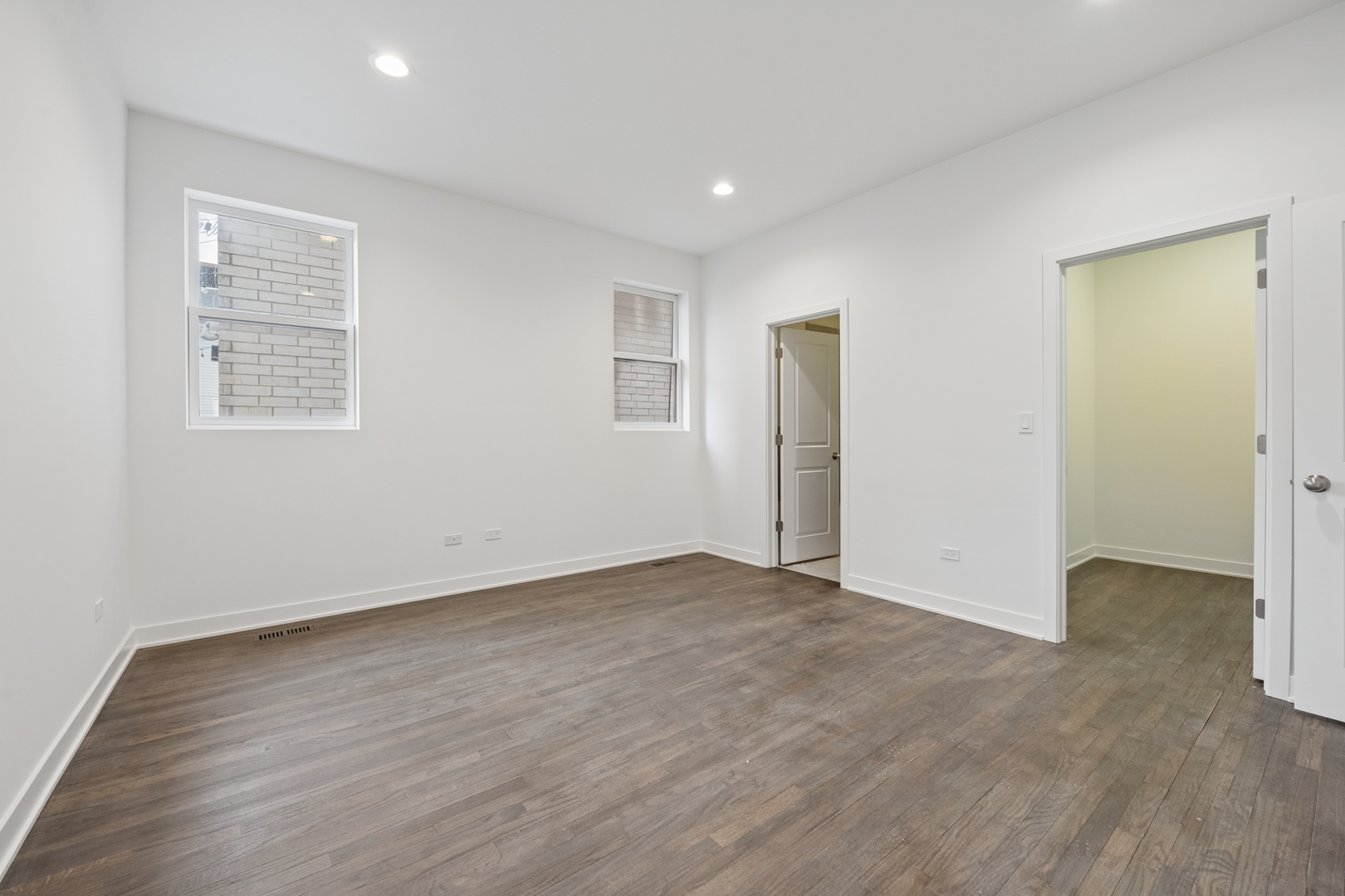 1952 W Ohio Street Unit: 1E