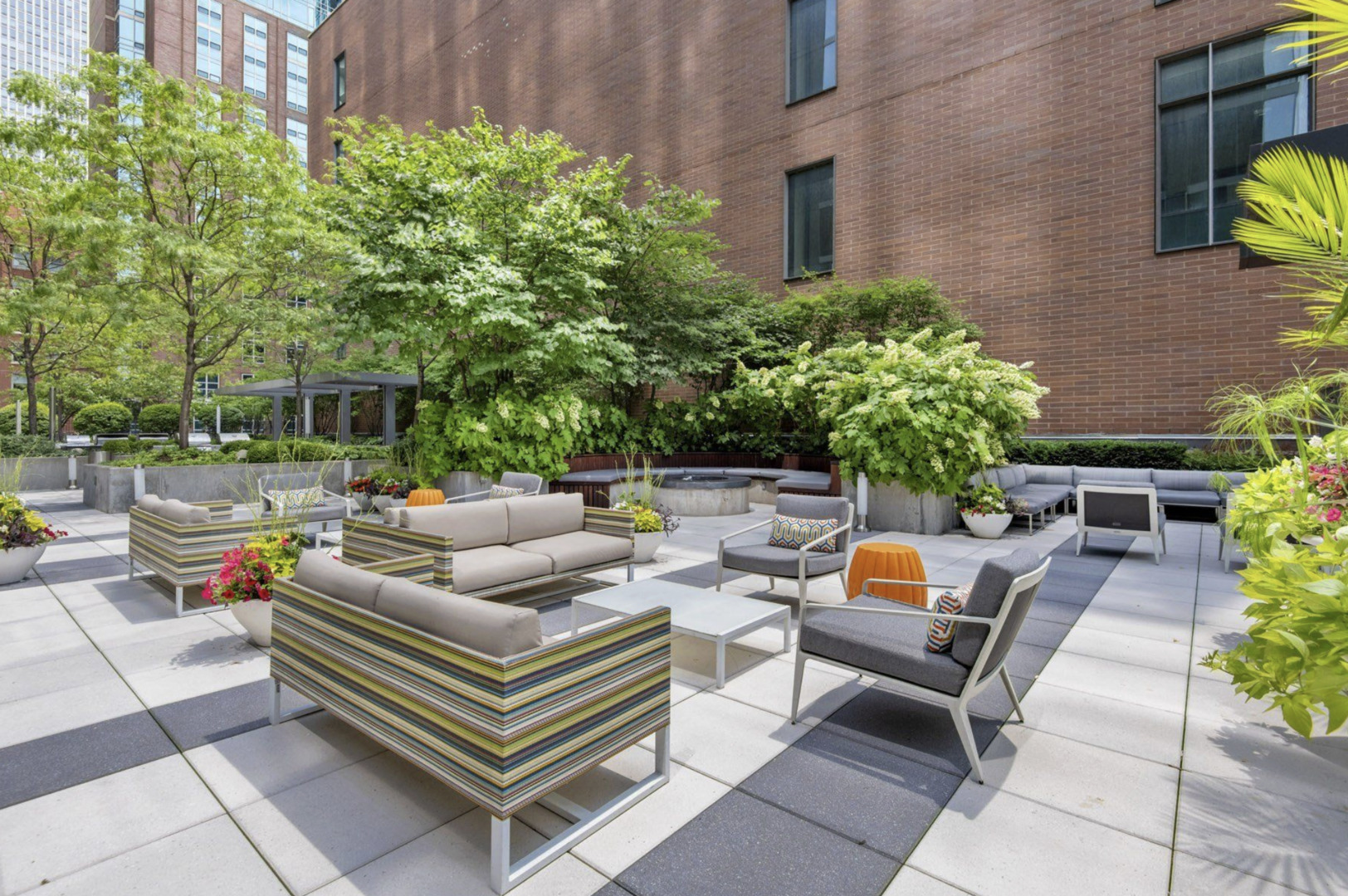 845 N State Street Unit: 902