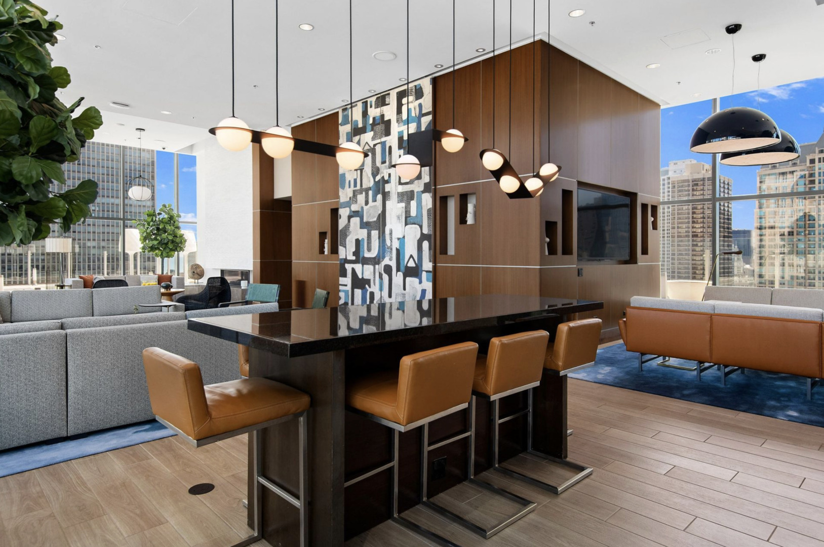 845 N State Street Unit: 902