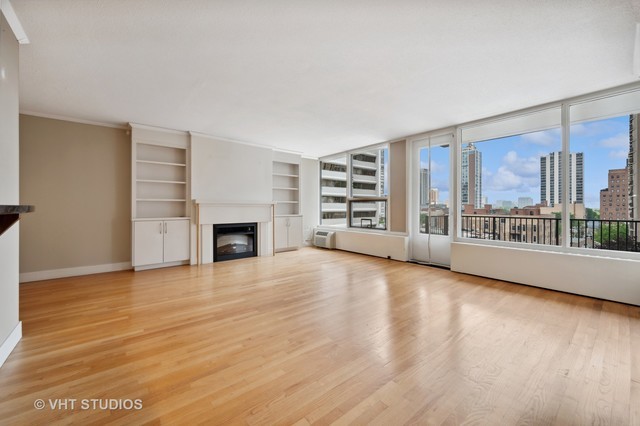 1400 N State Parkway Unit: 8b