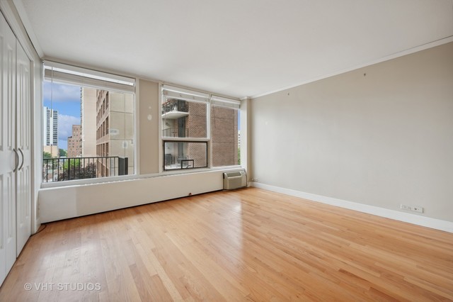 1400 N State Parkway Unit: 8b