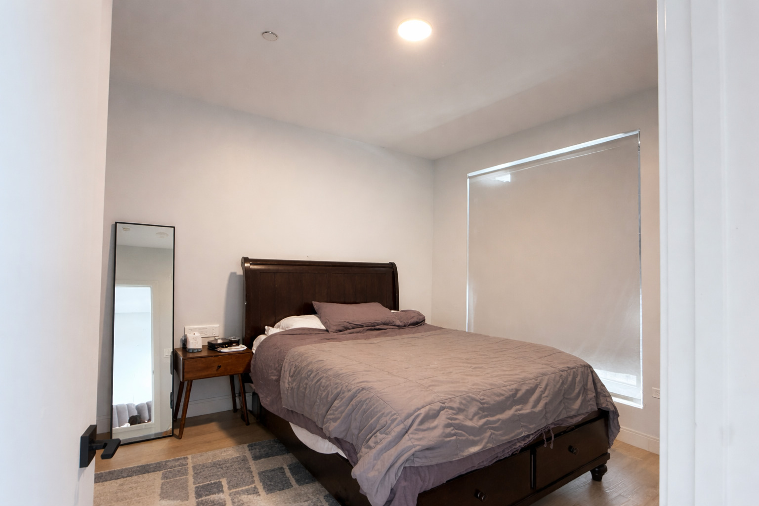 948 W Sunnyside Avenue Unit: 404