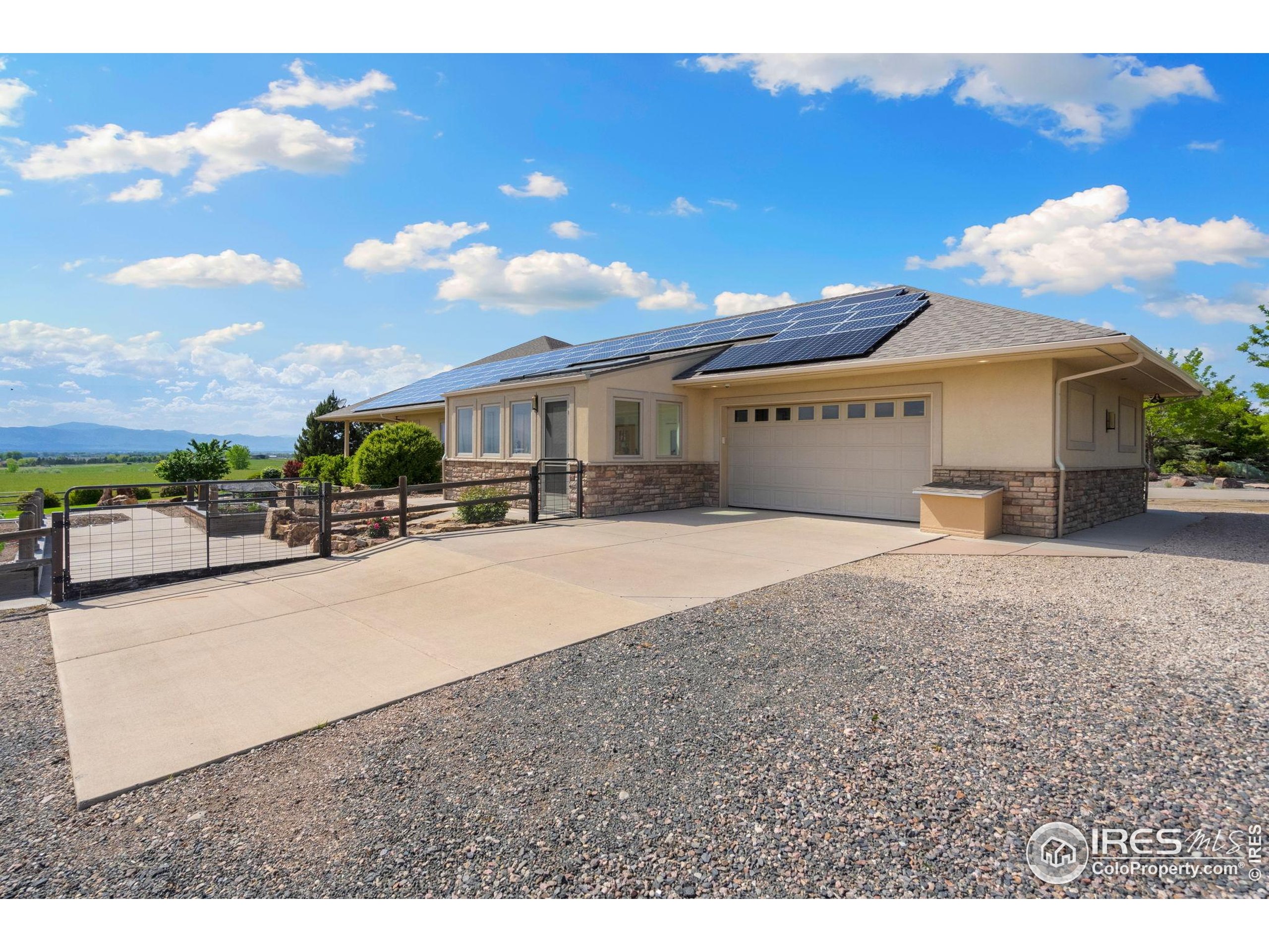 7677 Carlson Ct