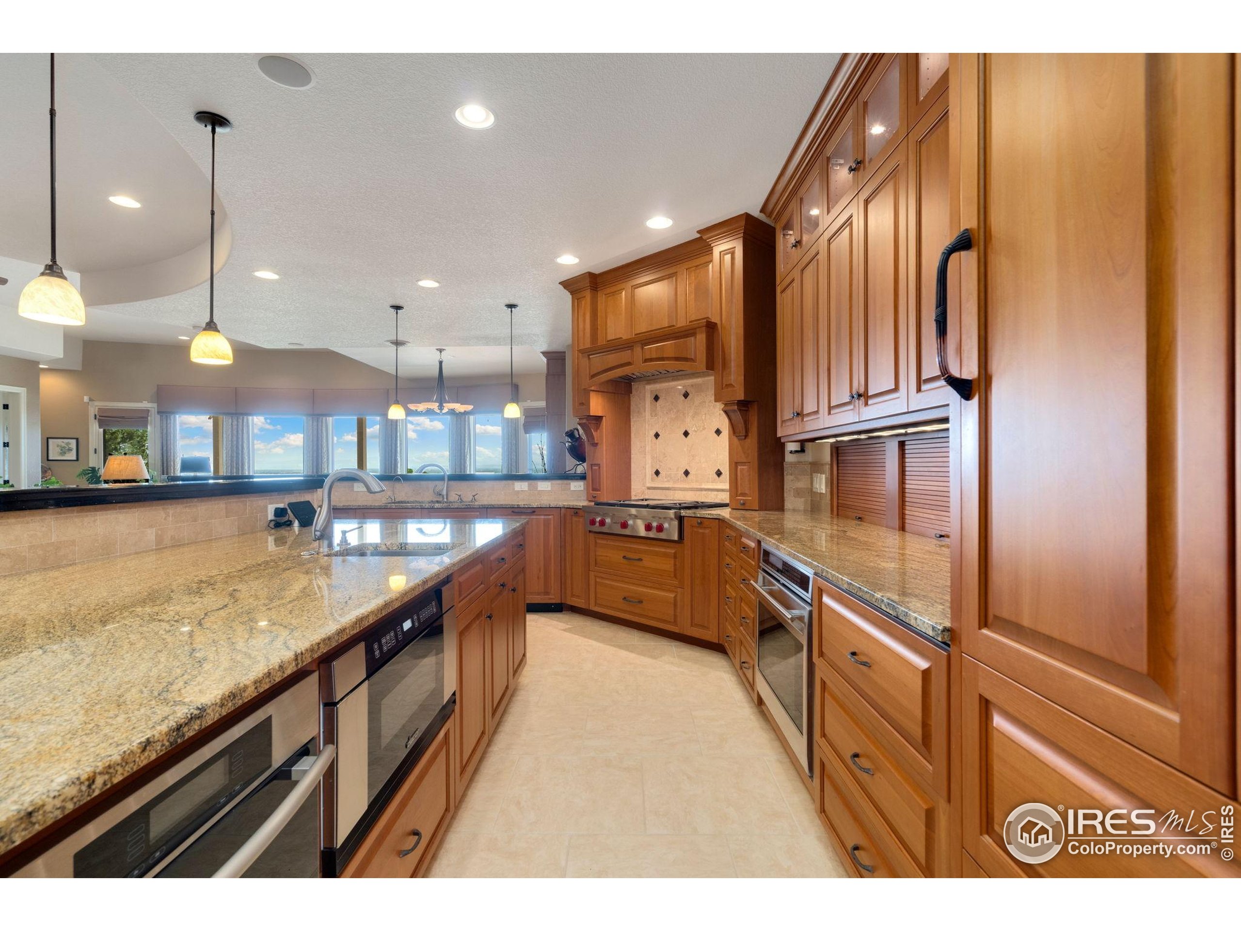 7677 Carlson Ct