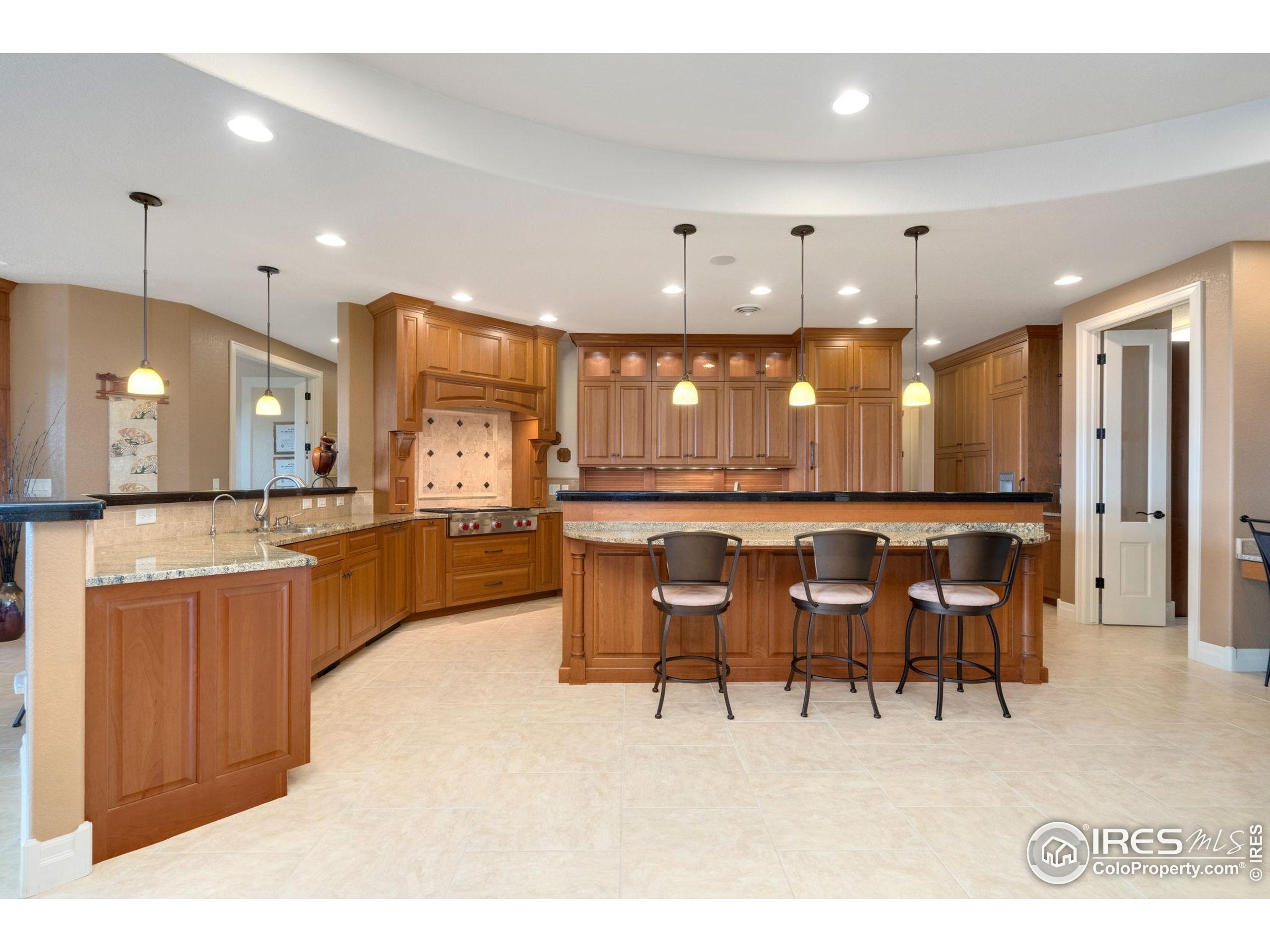 7677 Carlson Ct