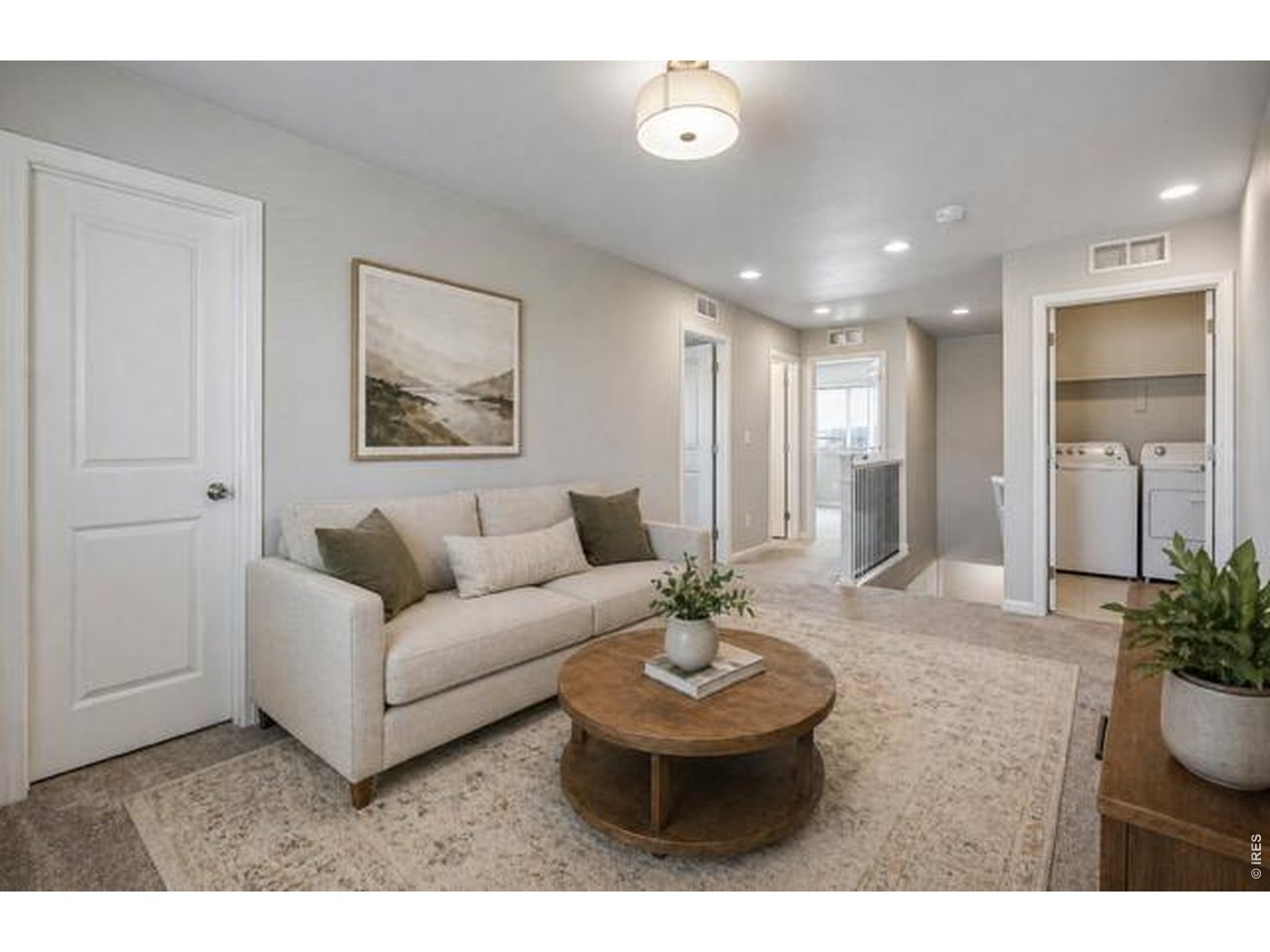109 Morgan Cir S